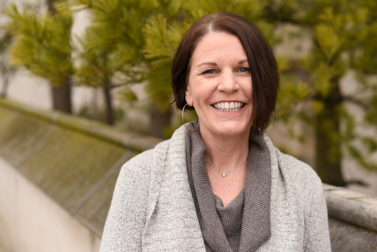 Portrait of Amy Rossomondo