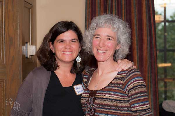 No caption available